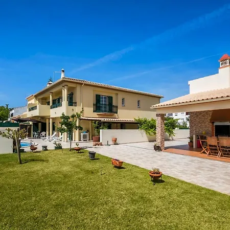 Villa Sandra *
